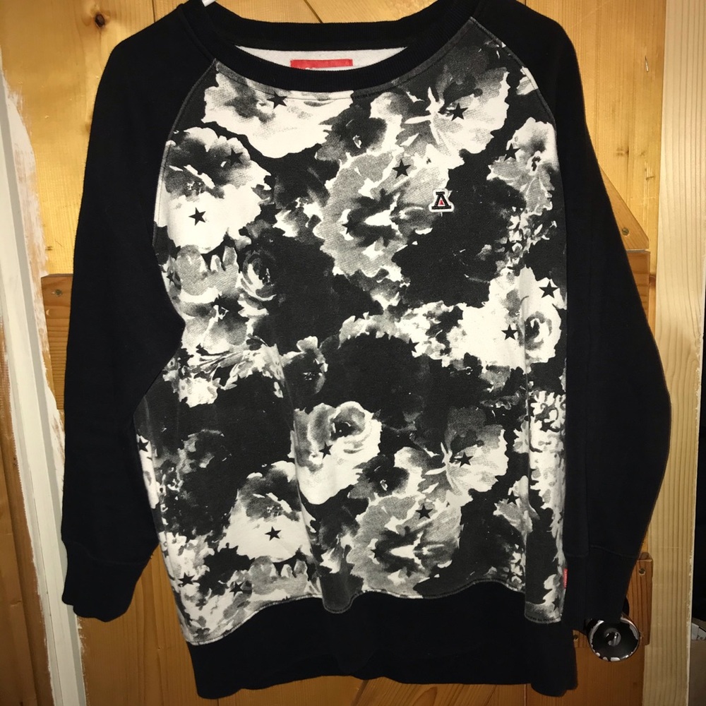 Flower and Stars Sweater
